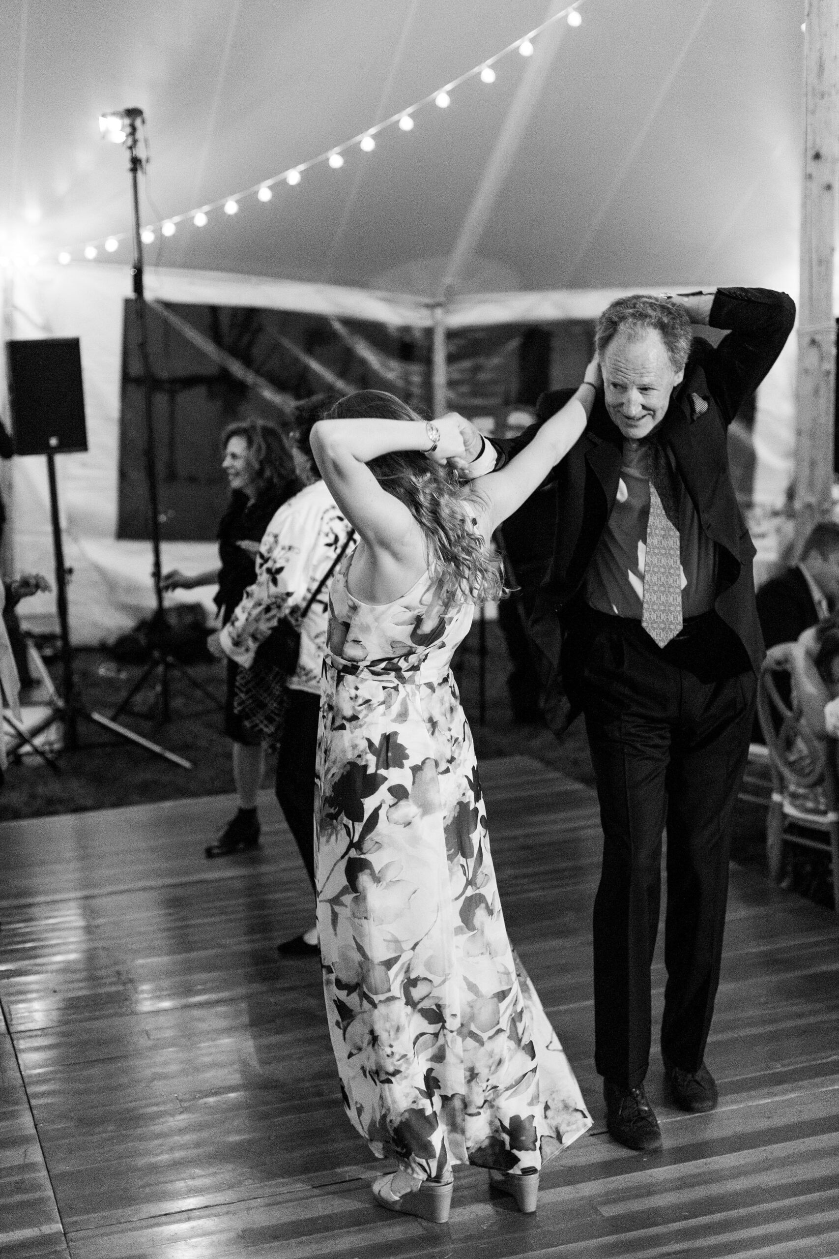 Newport Oceanfront Wedding at a Private Home 45.jpg
