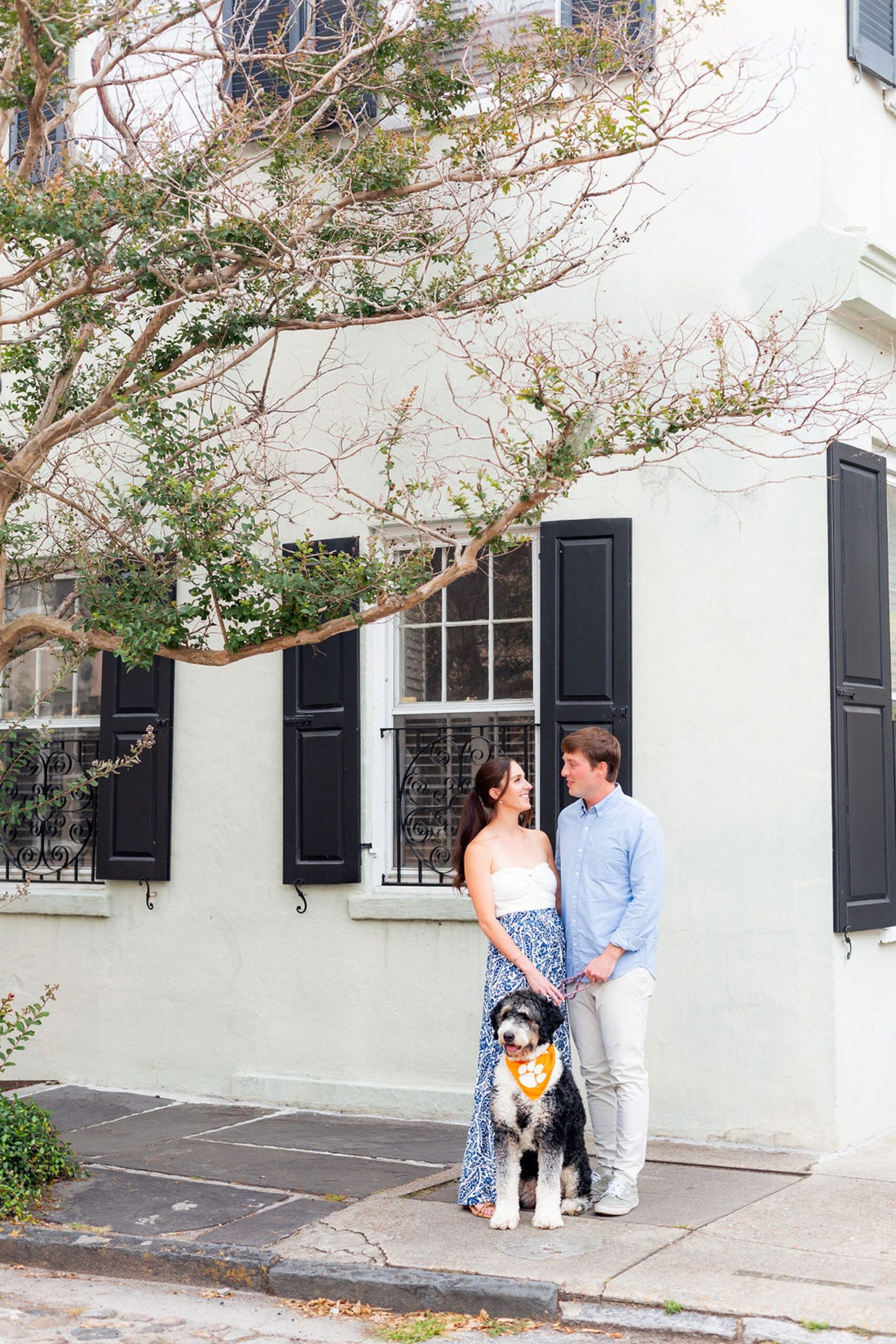 Downtown Charleston South Carolina Engagement Photos04.jpg