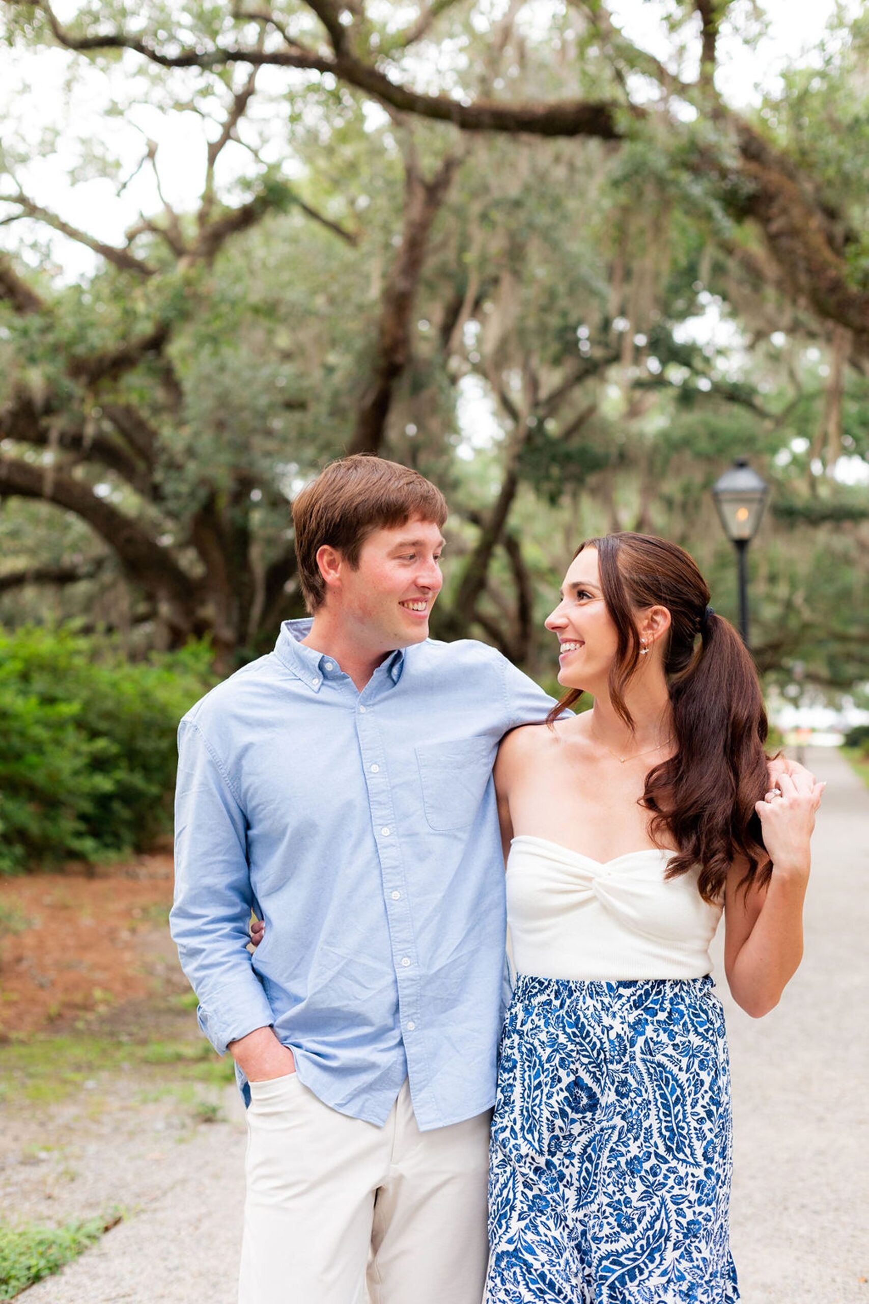 Downtown Charleston South Carolina Engagement Photos12.jpg